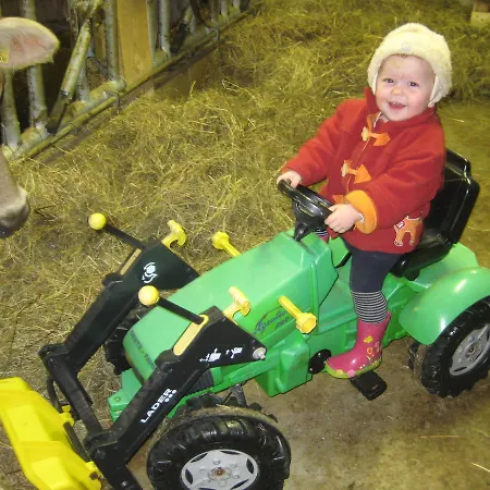 Κατάλυμα σε φάρμα Haus Hagspiel